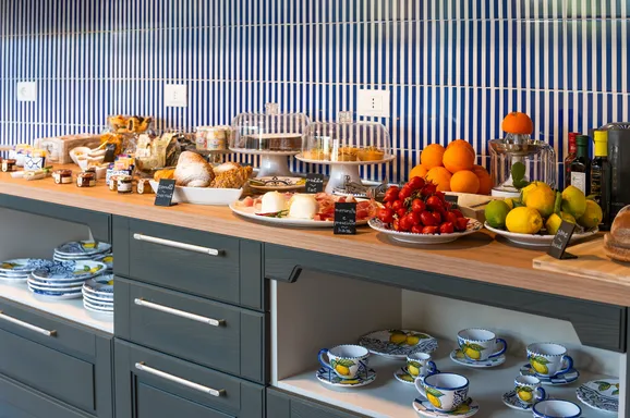 Scents and Flavors of Awakening